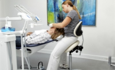 CareLine Jolly zadelkruk V-Shape sanitized kunstleder